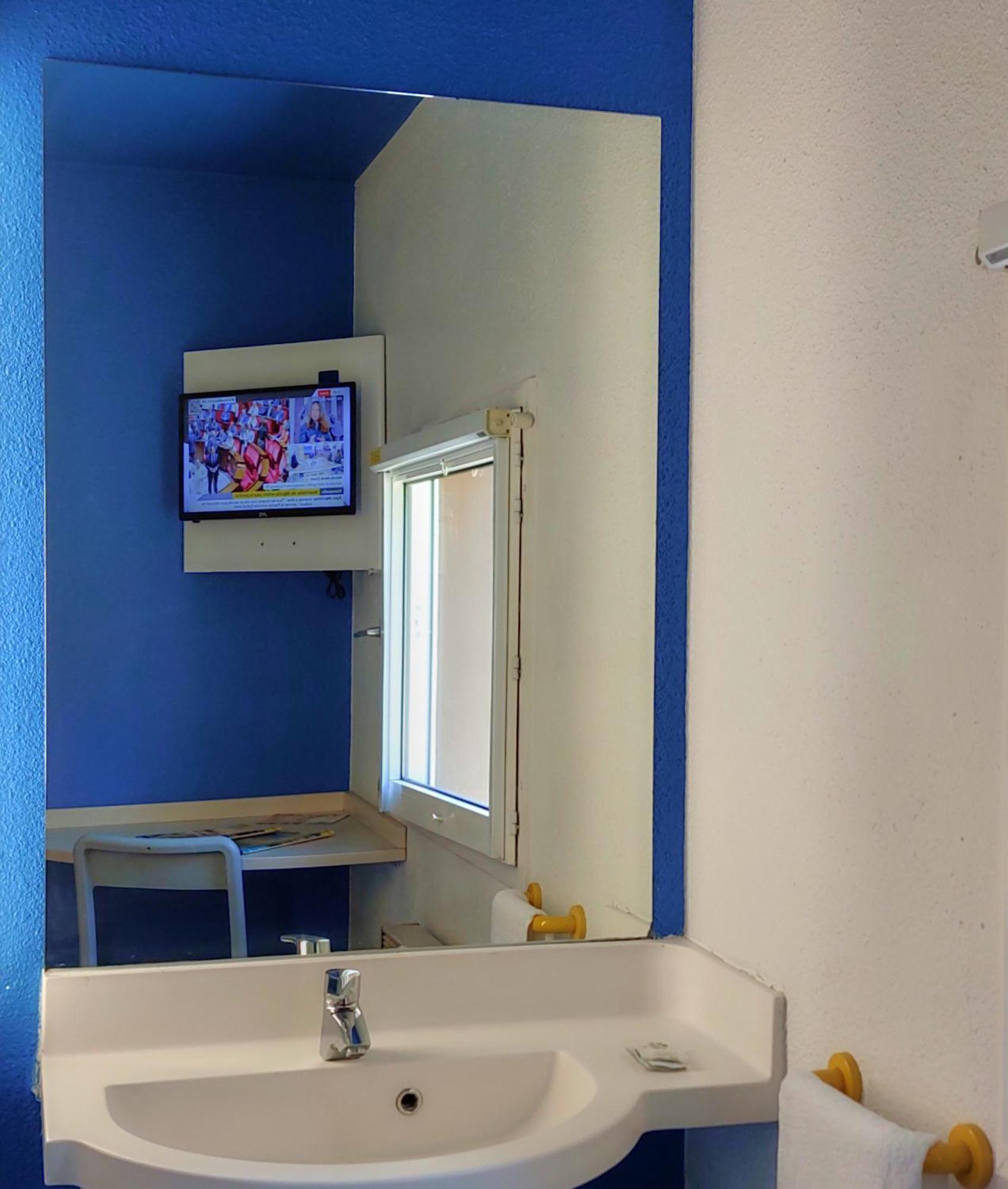 Hotel La Voile Bleue 라리샤르데 외부 사진